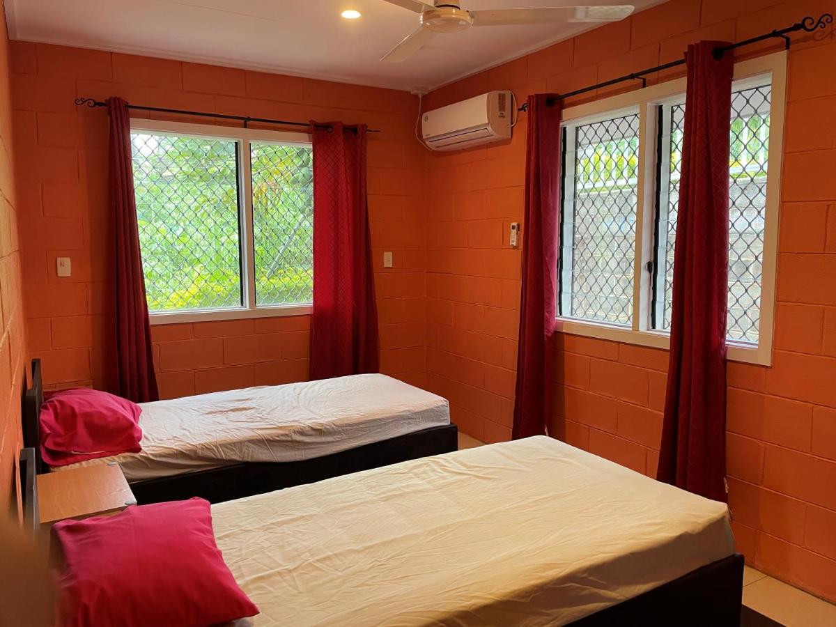 Keris Rental Houses Vaitele ภายนอก รูปภาพ